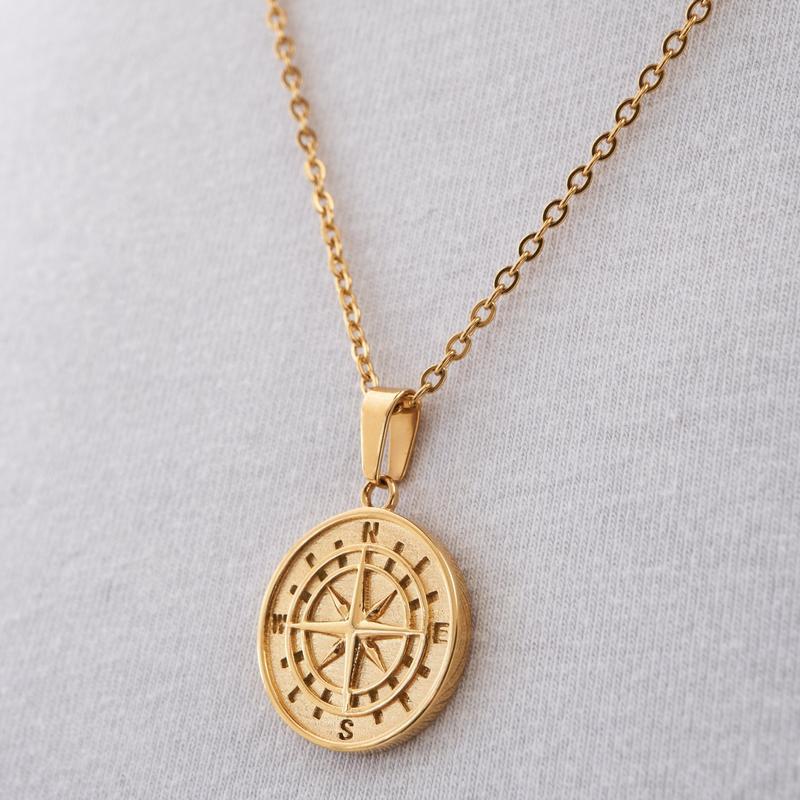 Compass pendant necklace