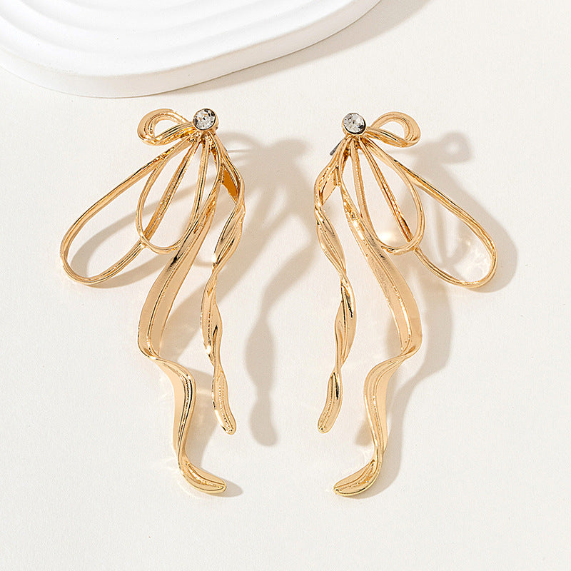 AMBASADOR Golden Ribbon Bow Drop Earrings